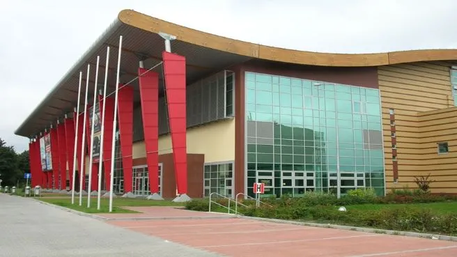 Hala Widowiskowo-Sportowa MOSIR w Elblągu Hala Widowiskowo-Sportowa MOSIR w Elblągu
