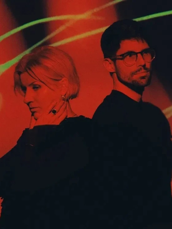 Reni Jusis & Novika