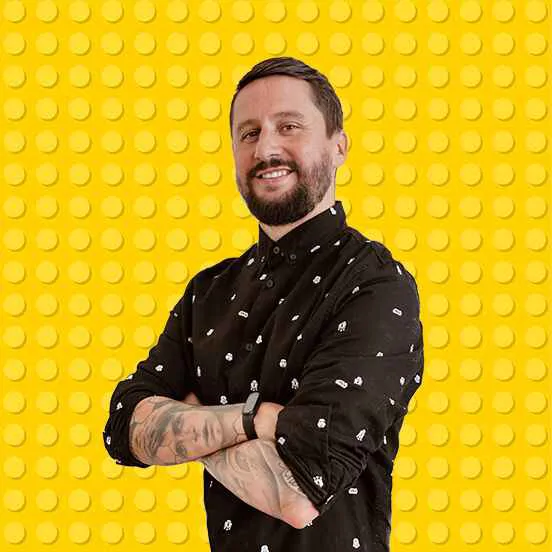 Łukasz "lukasdata" Więcek