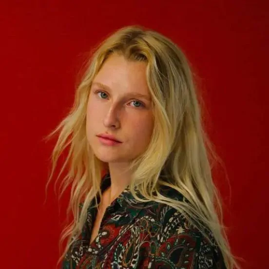 Billie Marten