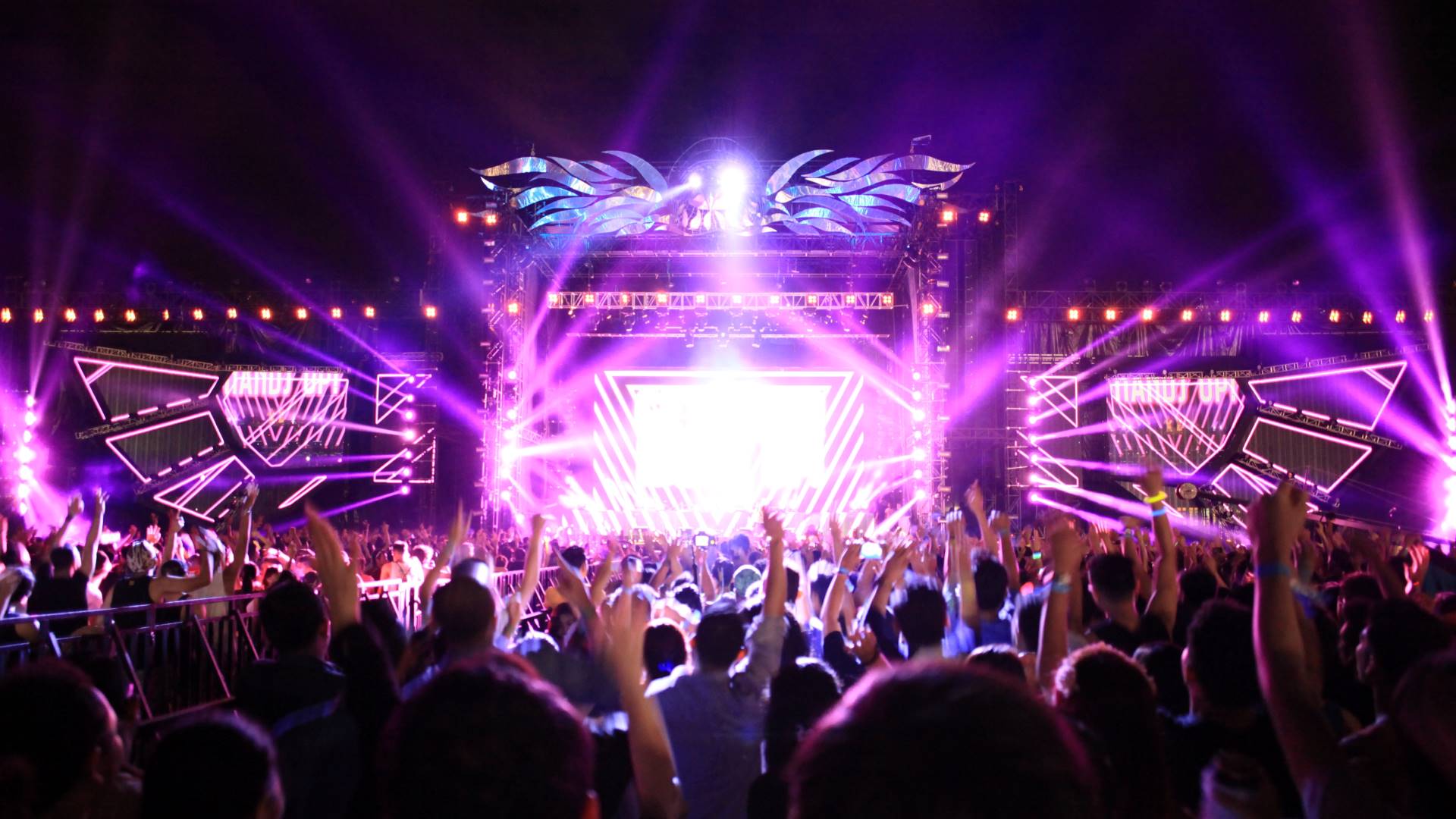 Jakie są najciekawsze festiwale muzyczne tematyczne? Zobacz 16 imprez, których nie możesz przegapić!