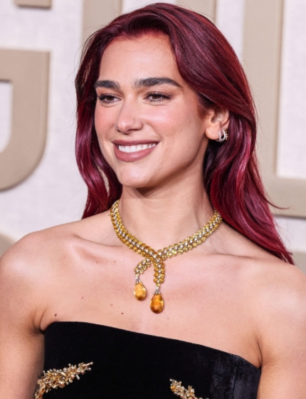 Dua Lipa prowadzi klub książki. Zaprosiła do rozmowy polską pisarkę! 
