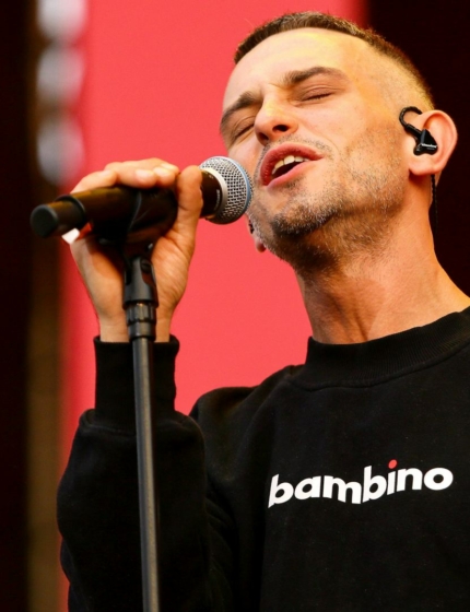 Vito Bambino w utworze “Boo!”