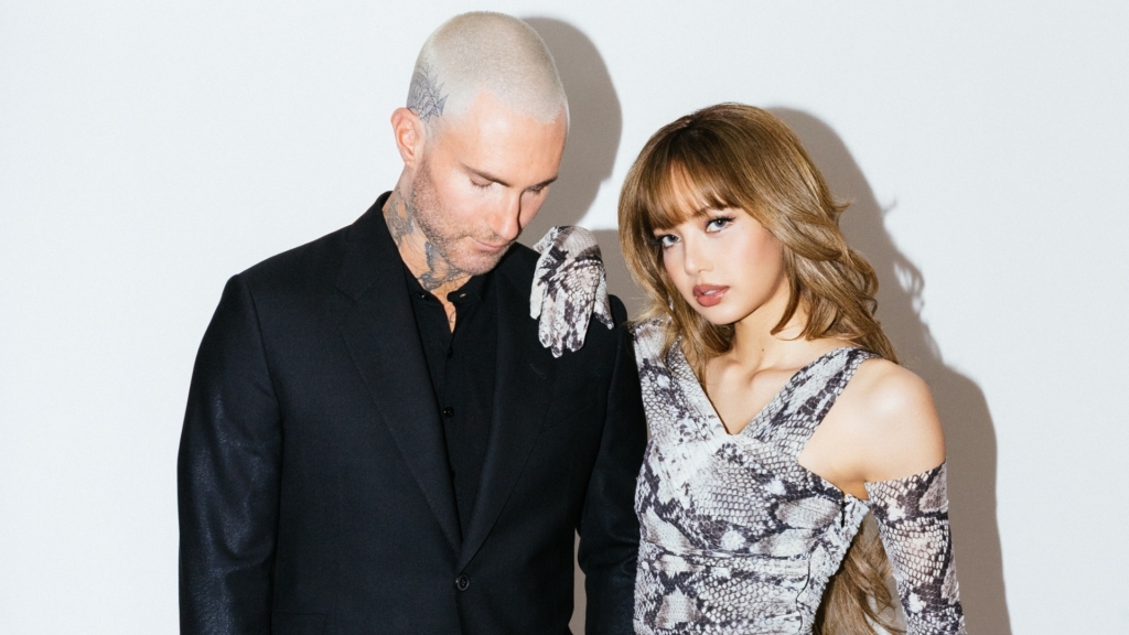 Lisa z Blackpink dołącza do Maroon 5 w energetycznym singlu “Priceless”!