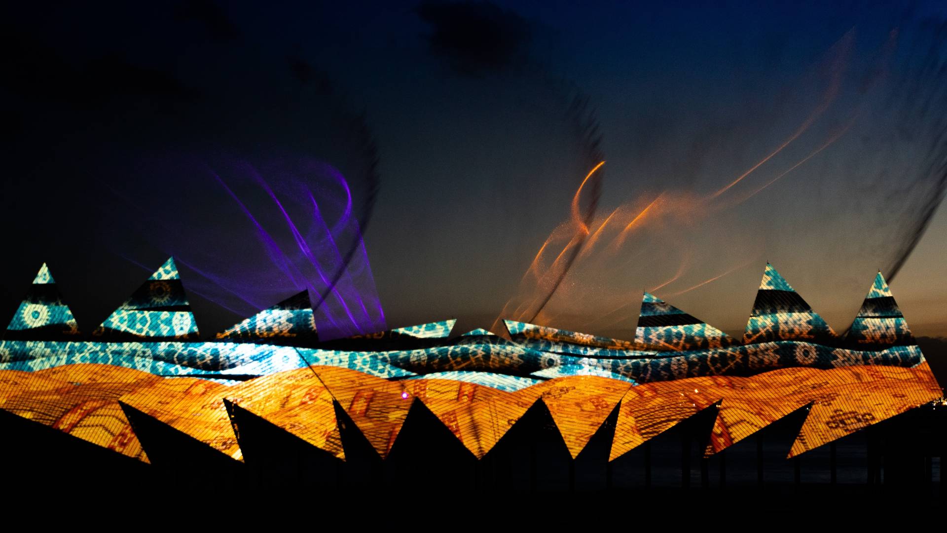 Od Sahary po Galapagos – gdzie odbywają się najbardziej egzotyczne koncerty świata?