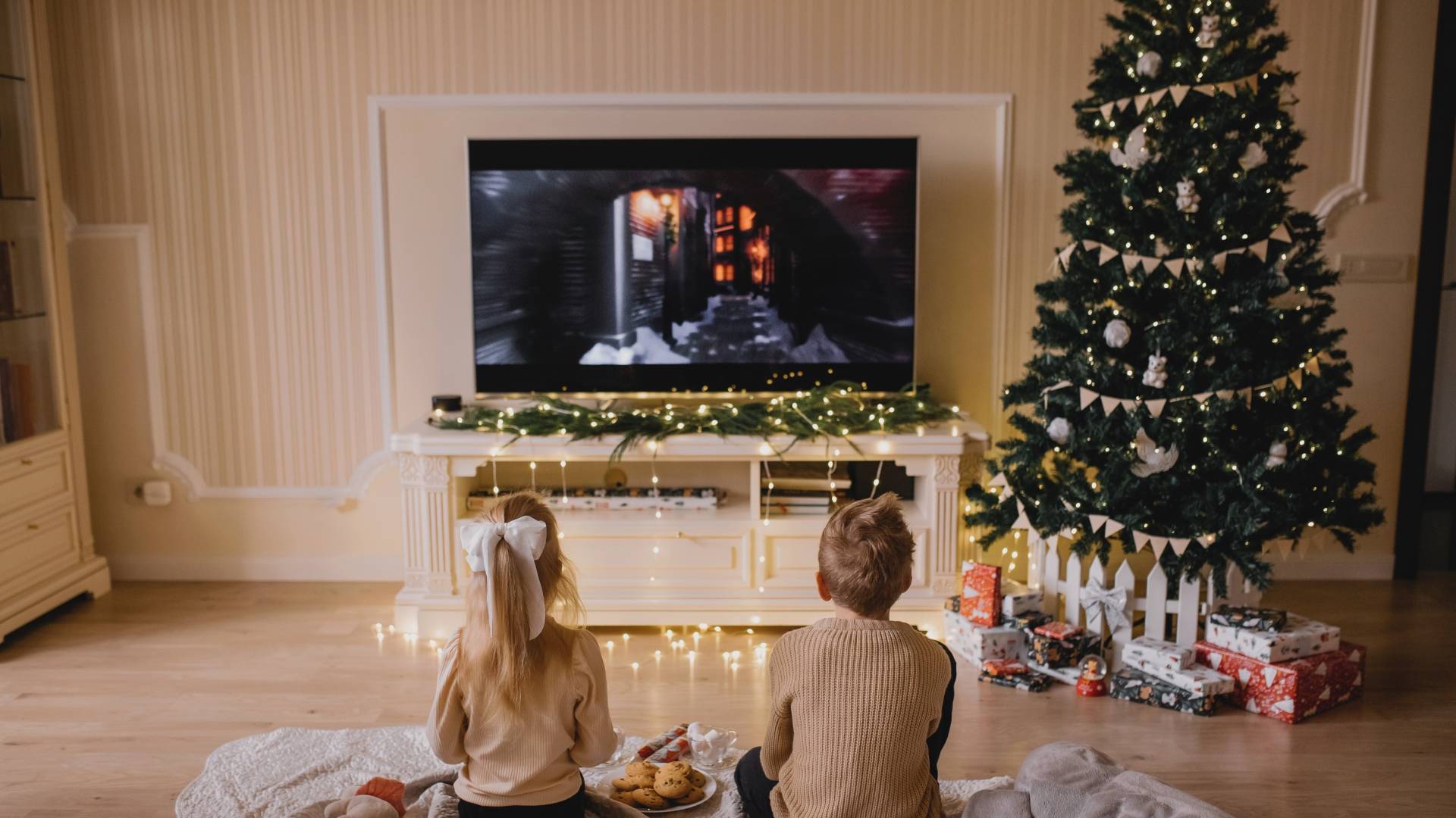 Najpiękniejsze świąteczne bajki dla dzieci – top 16 książek i filmów