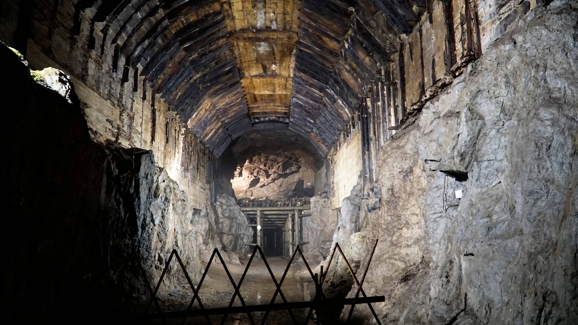 Zaskakujące, nietypowe i ciekawe miejsca w Polsce, które warto zobaczyć w weekend