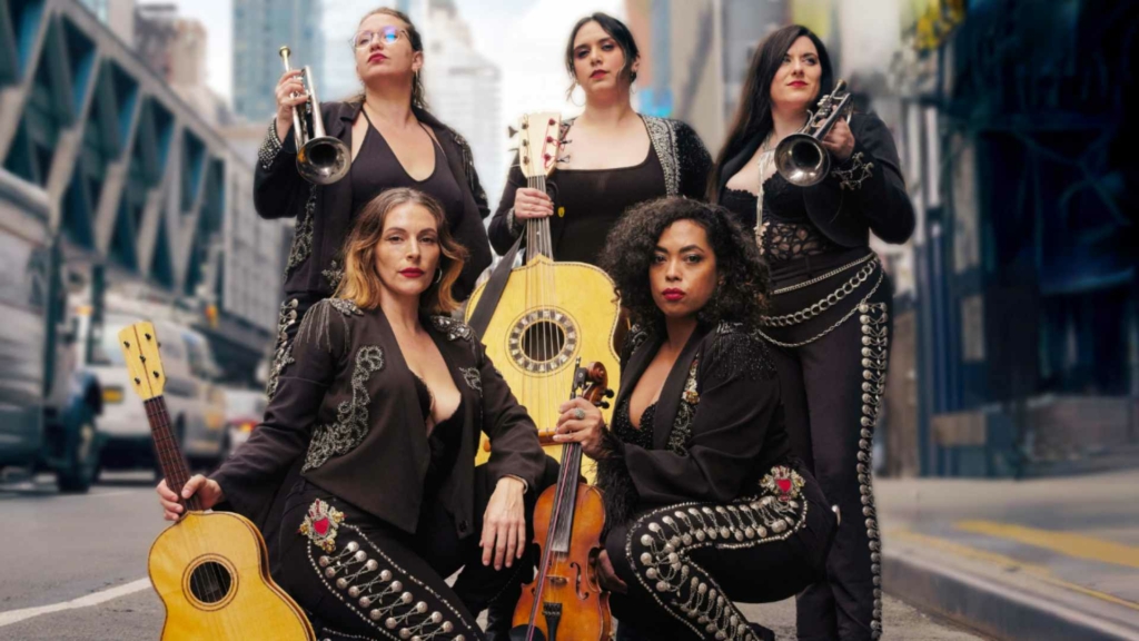 Jedyny taki zespół na świecie. Flor De Toloache zagrają w Polsce