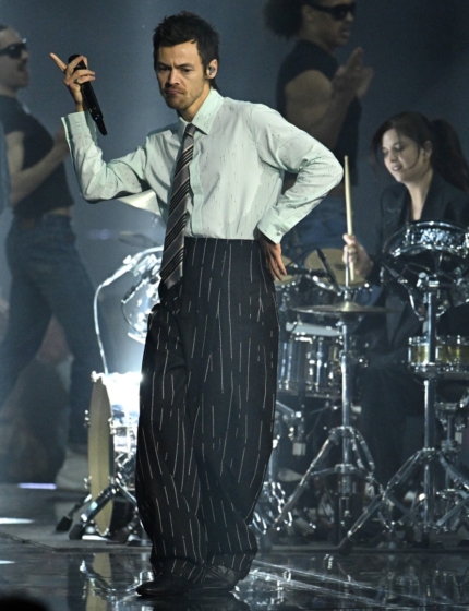 Harry Styles wydaje album “Kiss All The Time. Disco, Occasionally”!&nbsp;