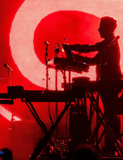Tom Waits i Massive Attack ogłaszają wspólny singiel!
