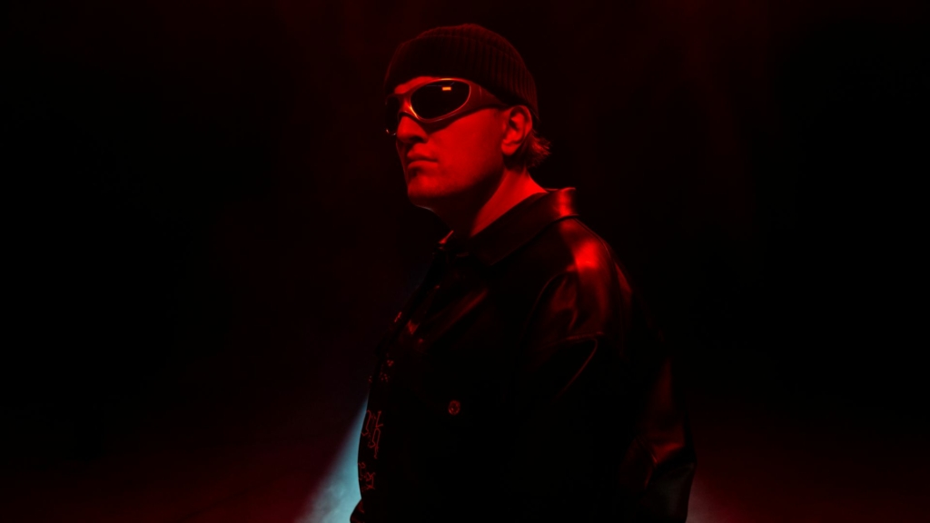 Guzior w końcu wydał album “STACJA WIDMO”!