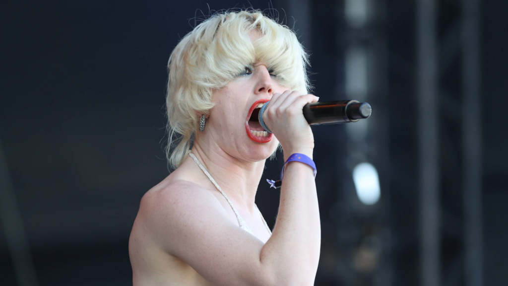 Koncert na OFF Festivalu już za nami. Oto dalsze plany Amyl and the Sniffers